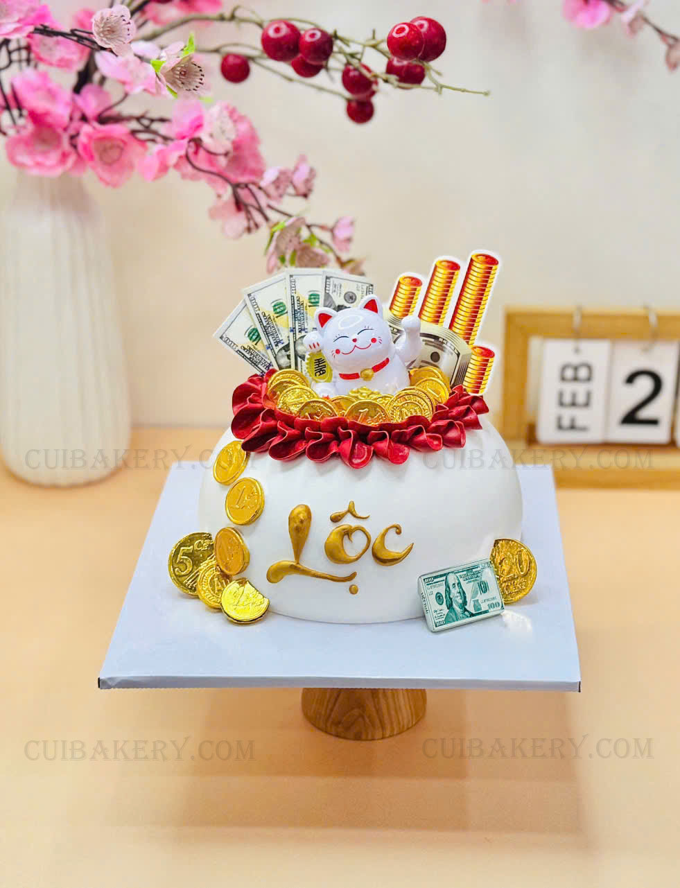 Mẫu bánh kem hũ vàng - MHV017